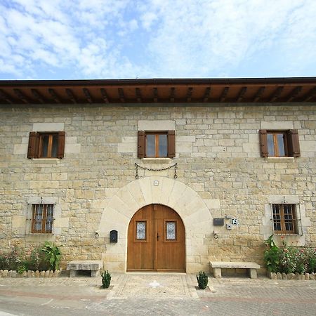 Gasthaus Casa De La Cadena Asiáin Exterior foto